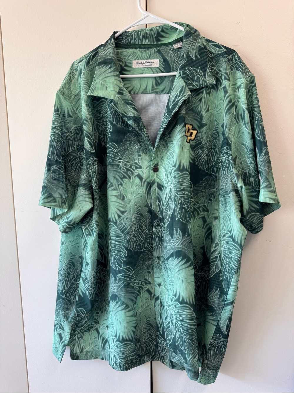 Tommy Bahama Green Tropical Leaf CP (Cal Poly) LogoShirt